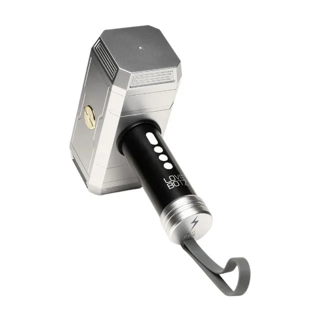 Masturbator XR BRANDS Thunder Stroker. în formă de ciocanul lui Thor. cu 5 funcții de aspirare. 7 funcții de vibrație. 3 viteze. 23 cm